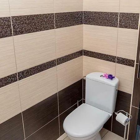 ゲストハウス Privat U Mara *